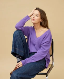 Acanthe Pull loose V croisé 100% cachemire Violet Hot
